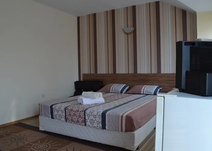 Stella Del Mare Гостьовий будинок Китен